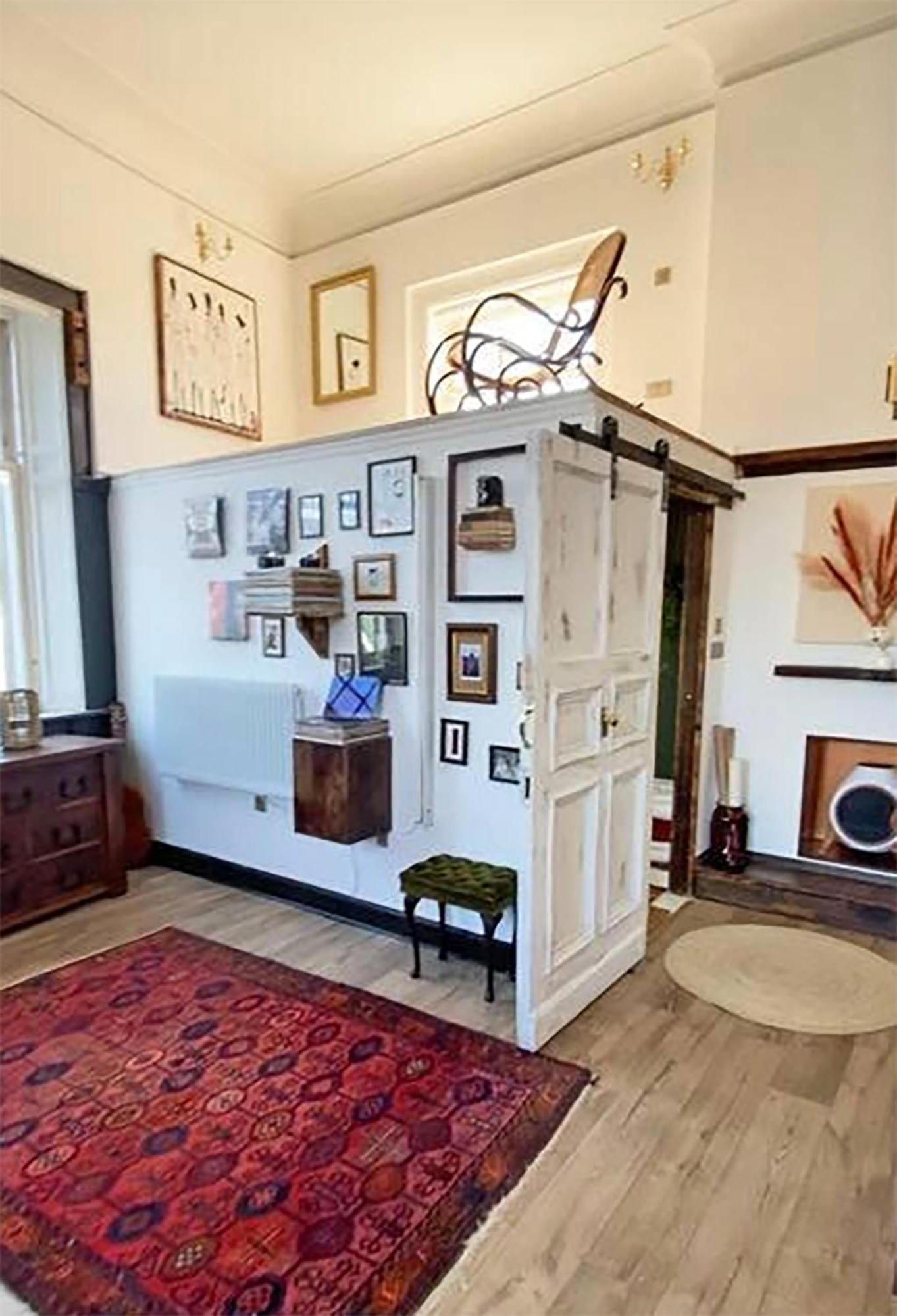 Spacious & Light Studio Loft Alloa Bagian luar foto